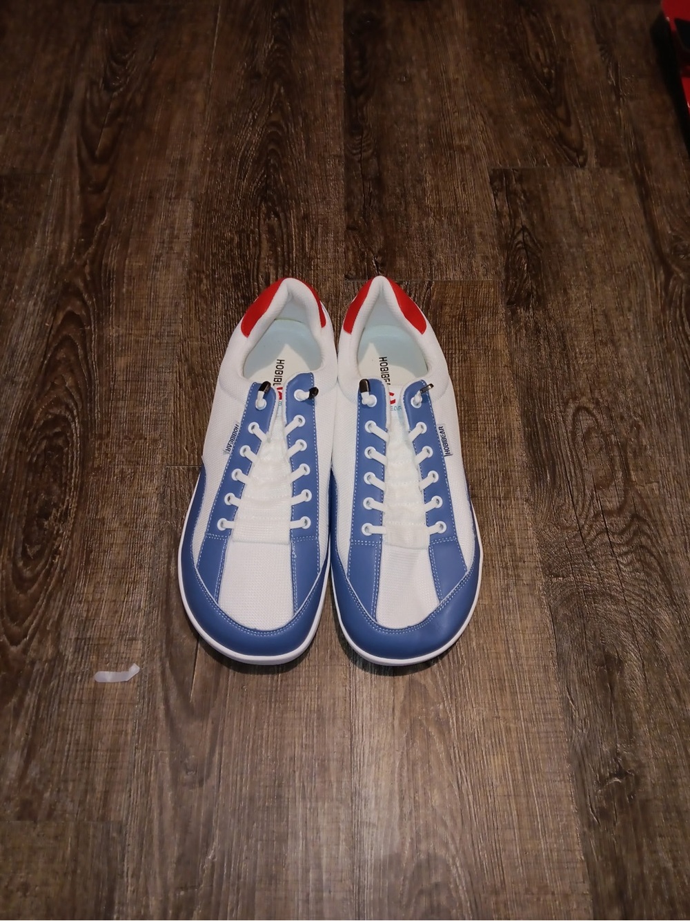 Hobibear Blue & White Men’s Sneakers with Red Heel Accent